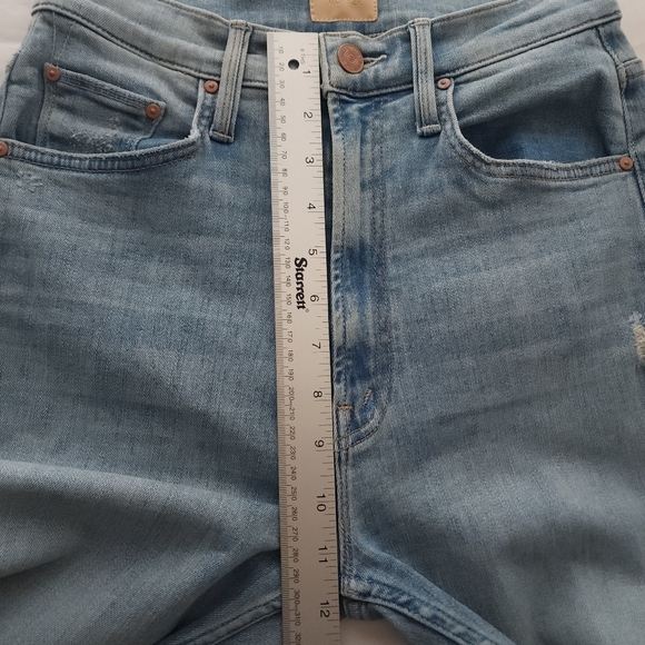 Mother High Waisted Rider Skimp Jeans in Dreamer - Picture 10 of 11